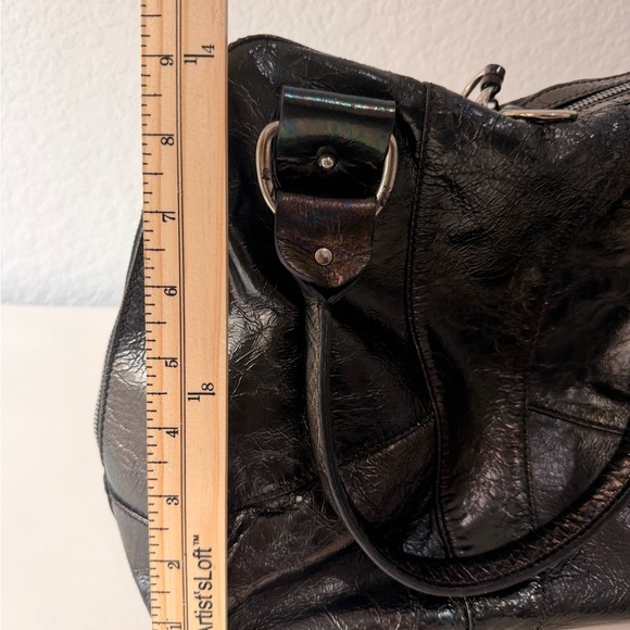 ‼️SOLD ‼️Vintage FENDI Holographic Patent Leather Tote | Silver Logo Charm - Picture 8 of 9